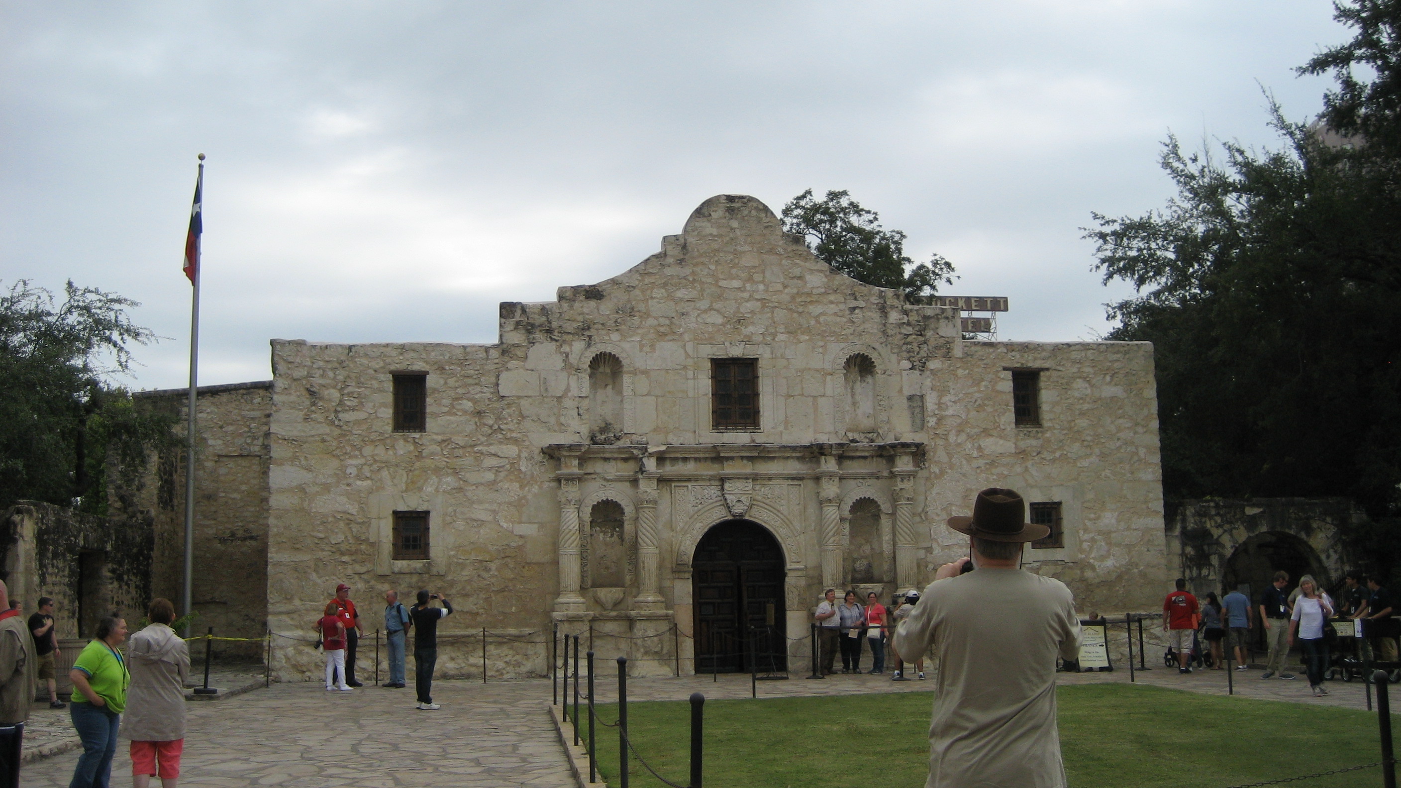 Road Trip Through History: The Alamo